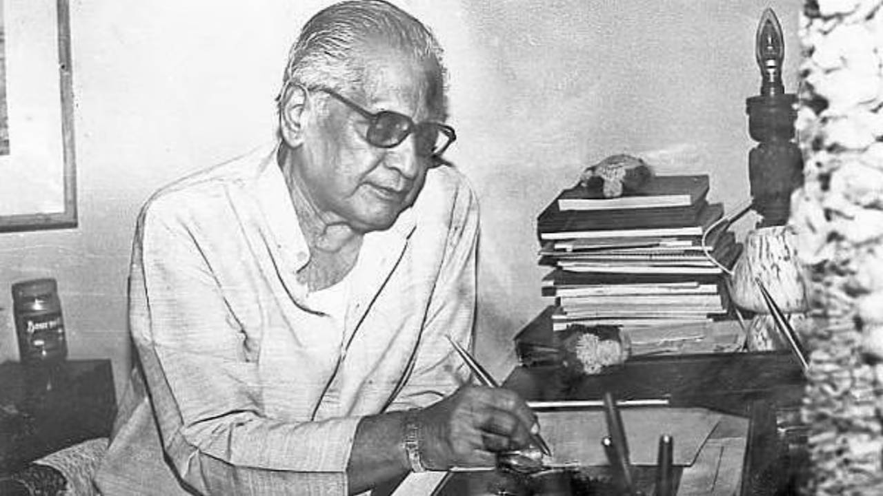 Marathi Bhasha Gaurav Din Anchoring Script 2026